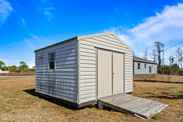 1401 Palau Street SE, Palm Bay, FL 32909