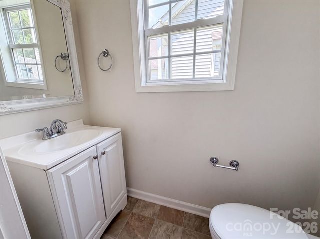 5714 Waverly Lynn Lane, Charlotte, NC 28269