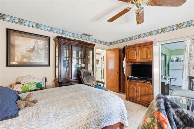 912 E HERON CIRCLE, Winter Haven, FL 33884