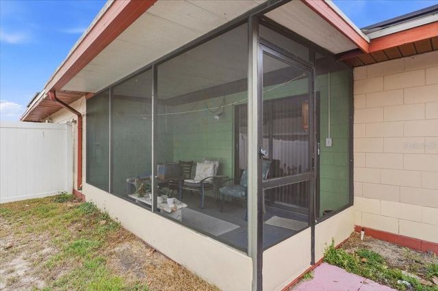 912 E HERON CIRCLE, Winter Haven, FL 33884