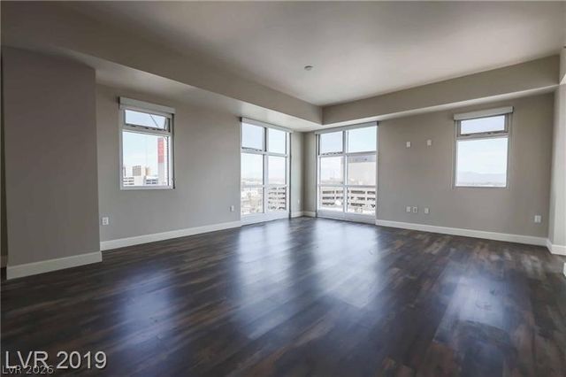150 North LAS VEGAS Boulevard 804, Las Vegas, NV 89101
