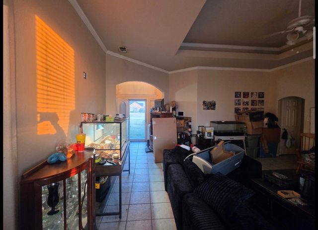 2727 W Ridgeview Circle, Kaufman, TX 75142