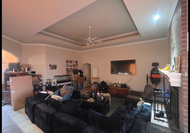 2727 W Ridgeview Circle, Kaufman, TX 75142