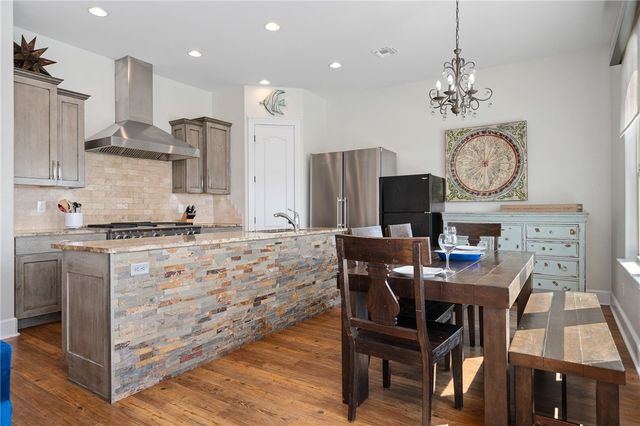 93 Copano Ridge Road, Rockport, TX 78382