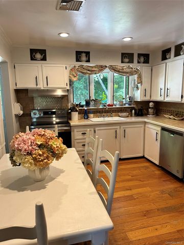 3318 State Route 94, Chester, NY 10918