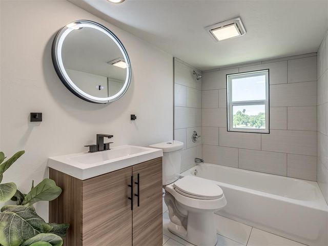 821 SE Grand Boulevard, Oklahoma City, OK 73129