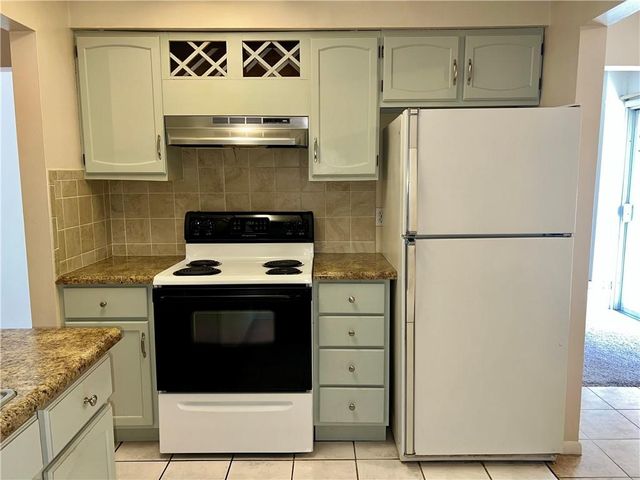 10120 W 96th Street A, Overland Park, KS 66212