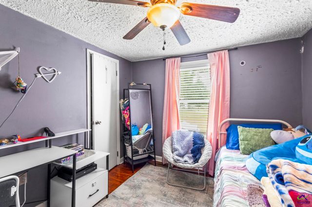 120 sasser, Bonaire, GA 31005