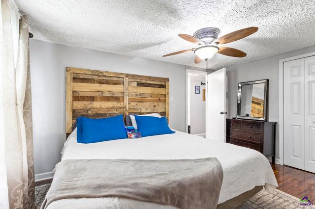 120 sasser, Bonaire, GA 31005