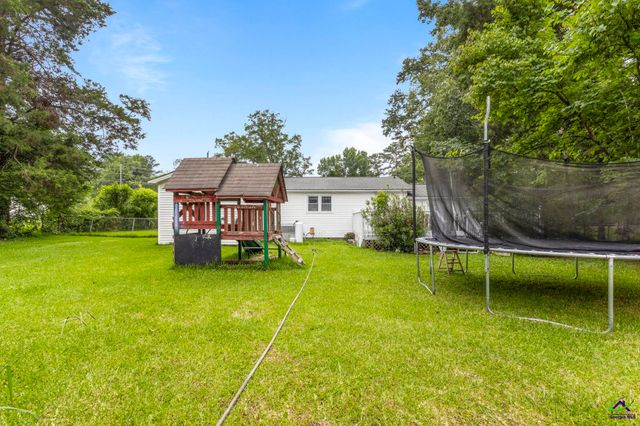 120 sasser, Bonaire, GA 31005