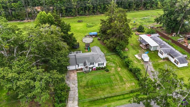 120 sasser, Bonaire, GA 31005