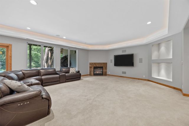 200 Auburn East Lane, Coralville, IA 52241