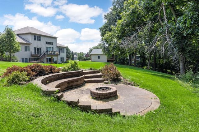 200 Auburn East Lane, Coralville, IA 52241