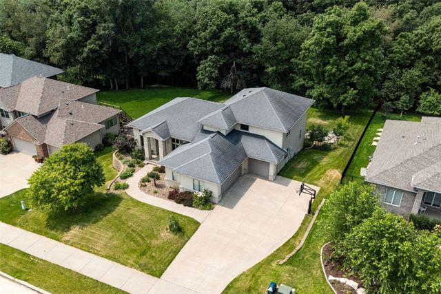 200 Auburn East Lane, Coralville, IA 52241