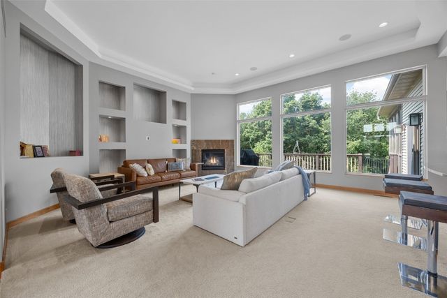 200 Auburn East Lane, Coralville, IA 52241