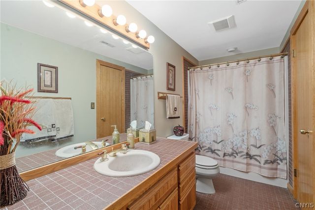 4305 Hepatica Hill Road, Pompey, NY 13104
