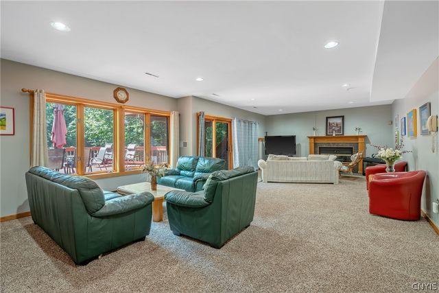 4305 Hepatica Hill Road, Pompey, NY 13104