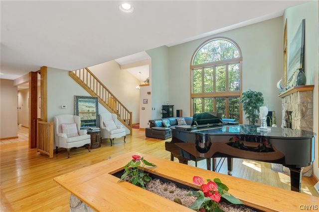 4305 Hepatica Hill Road, Pompey, NY 13104