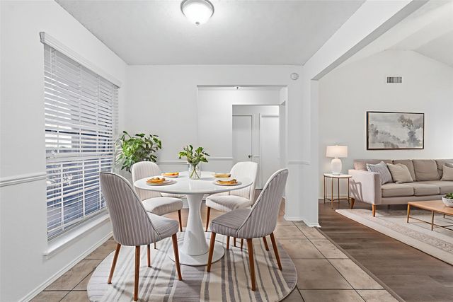 641 Green Mountain Road, Burleson, TX 76028