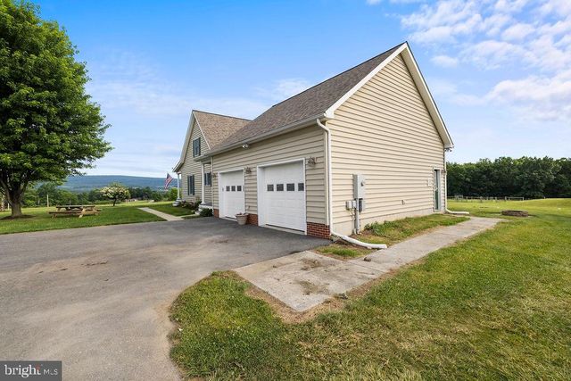 1435 KNOXLYN ORRTANNA RD, Orrtanna, PA 17353