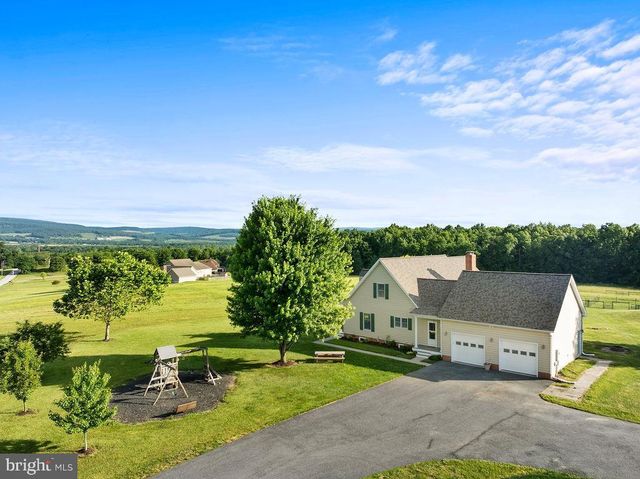 1435 KNOXLYN ORRTANNA RD, Orrtanna, PA 17353