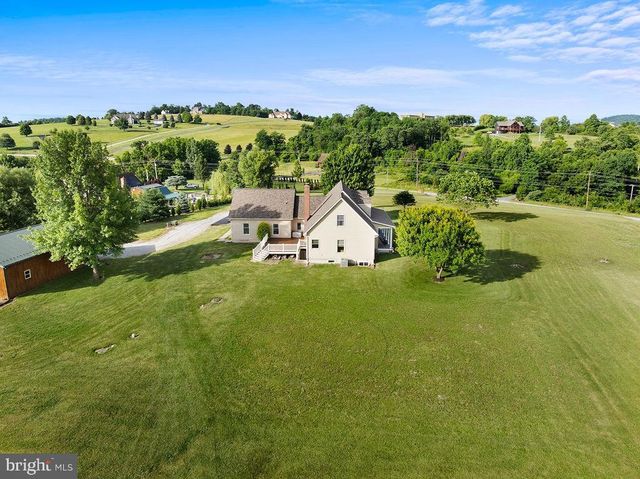 1435 KNOXLYN ORRTANNA RD, Orrtanna, PA 17353