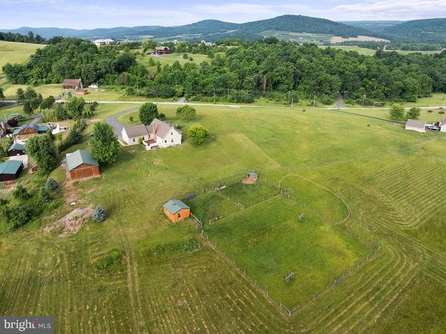 1435 KNOXLYN ORRTANNA RD, Orrtanna, PA 17353