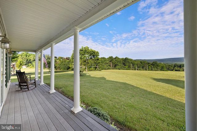 1435 KNOXLYN ORRTANNA RD, Orrtanna, PA 17353