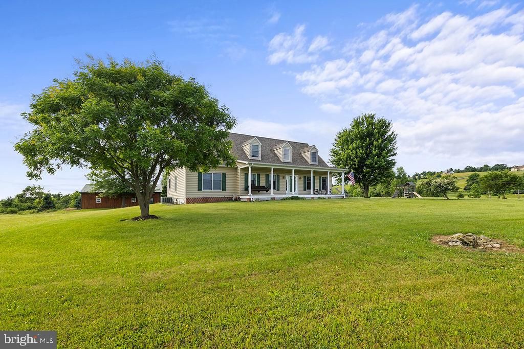 1435 KNOXLYN ORRTANNA RD, Orrtanna, PA 17353