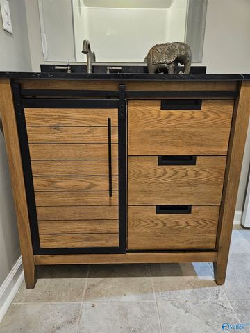 214 Crystal Creek Drive, New Market, AL 35761