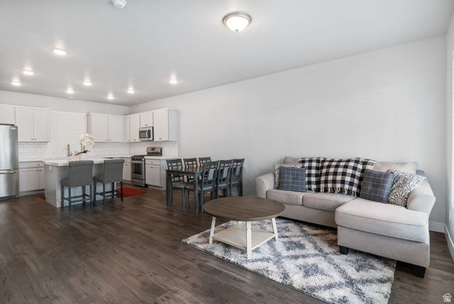 1166 S 200 E, Spanish Fork, UT 84660