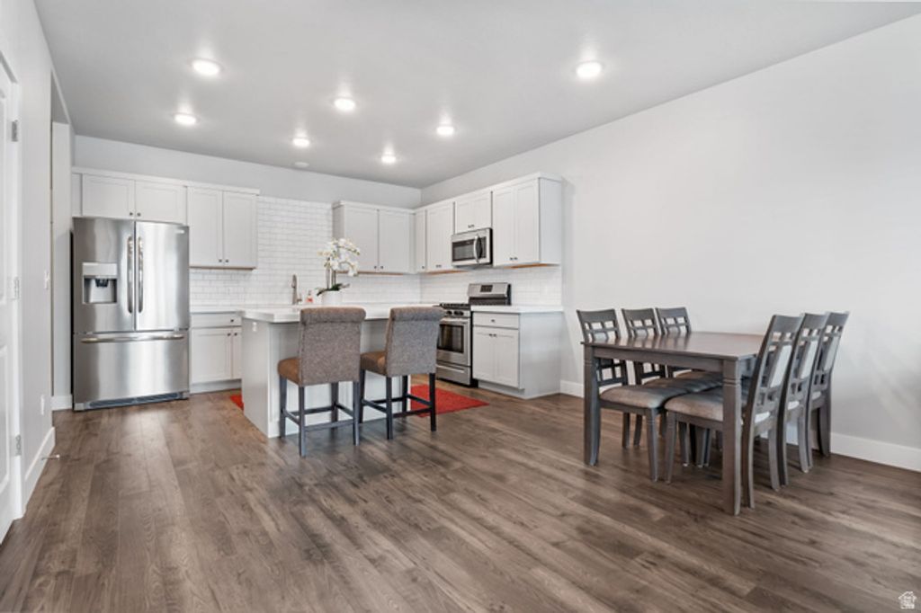 Image 5 of property listing at 1166 S 200 E, Spanish Fork, UT 84660