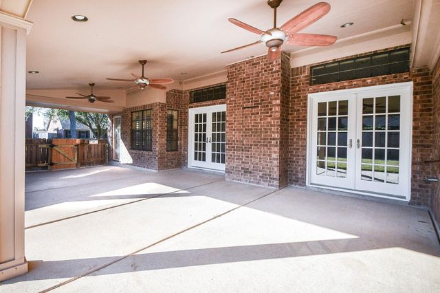 4402 Jamaica Drive, Sugar Land, TX 77479