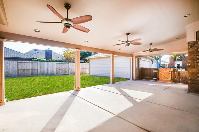 4402 Jamaica Drive, Sugar Land, TX 77479