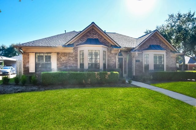 4402 Jamaica Drive, Sugar Land, TX 77479