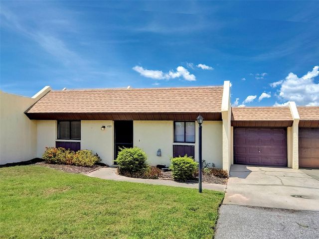 499 ALBEE FARM ROAD V11, Venice, FL 34285