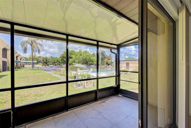 499 ALBEE FARM ROAD V11, Venice, FL 34285