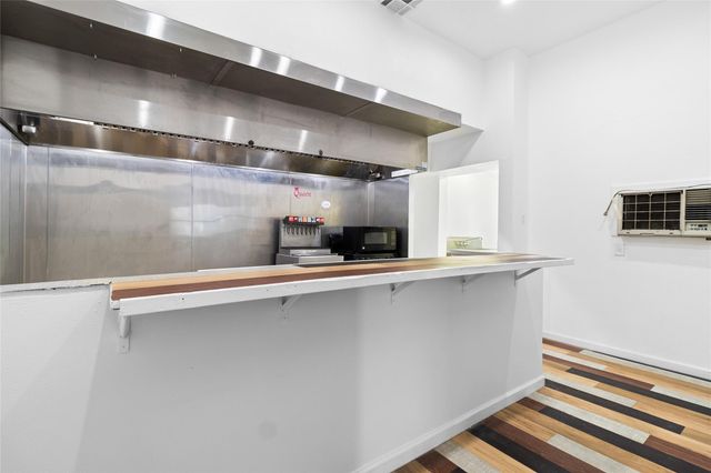 327 S Robb Street, Trinity, TX 75862