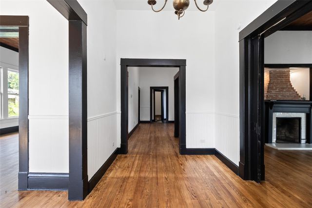 327 S Robb Street, Trinity, TX 75862