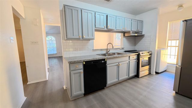 9519 Wellsworth Drive, Houston, TX 77083