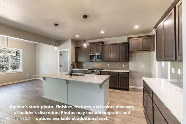 29831 N Archer Rd, Athol, ID 83801