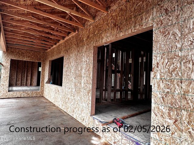 29831 N Archer Rd, Athol, ID 83801