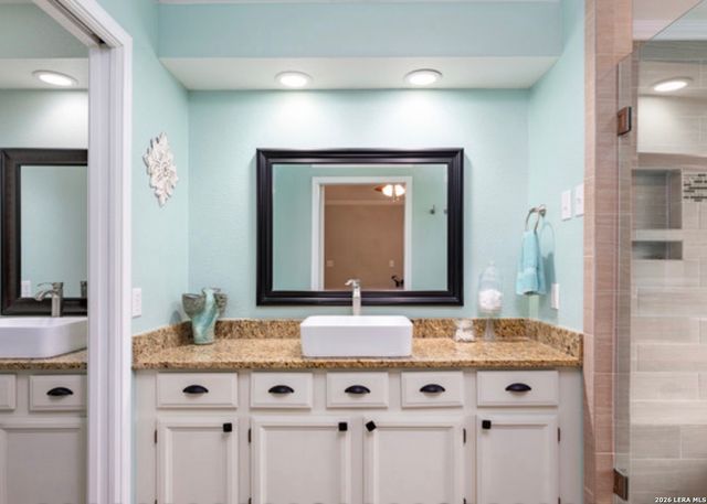 1420 DEVIN DR, New Braunfels, TX 78130
