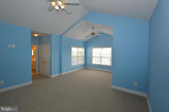 43076 LA RIVA DR, Ashburn, VA 20148