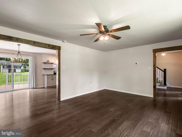 1104 CALN MEETINGHOUSE RD, Coatesville, PA 19320