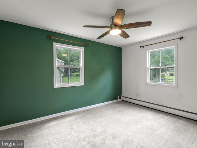 1104 CALN MEETINGHOUSE RD, Coatesville, PA 19320
