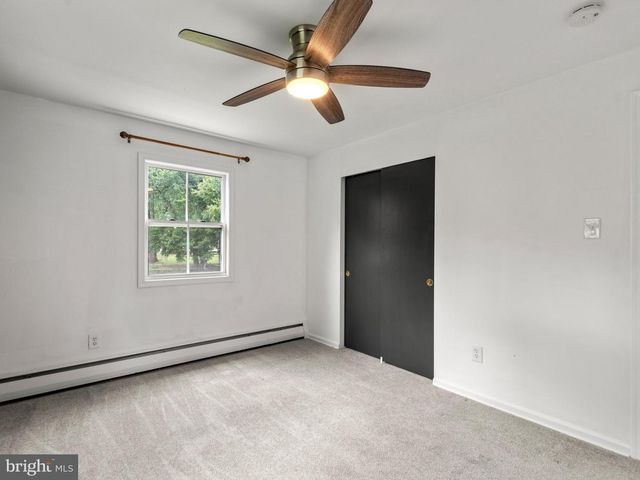 1104 CALN MEETINGHOUSE RD, Coatesville, PA 19320