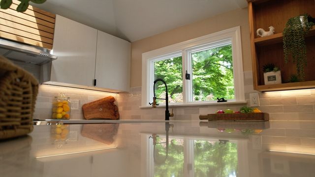 616 Grove St, Framingham, MA 01701