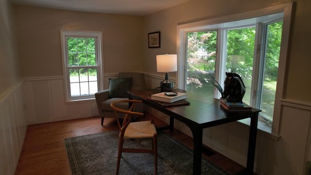 616 Grove St, Framingham, MA 01701
