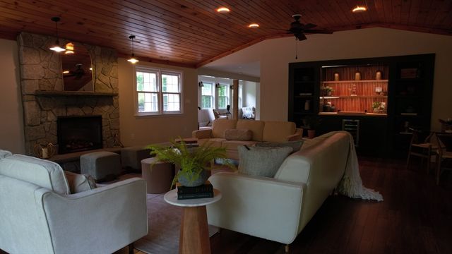 616 Grove St, Framingham, MA 01701